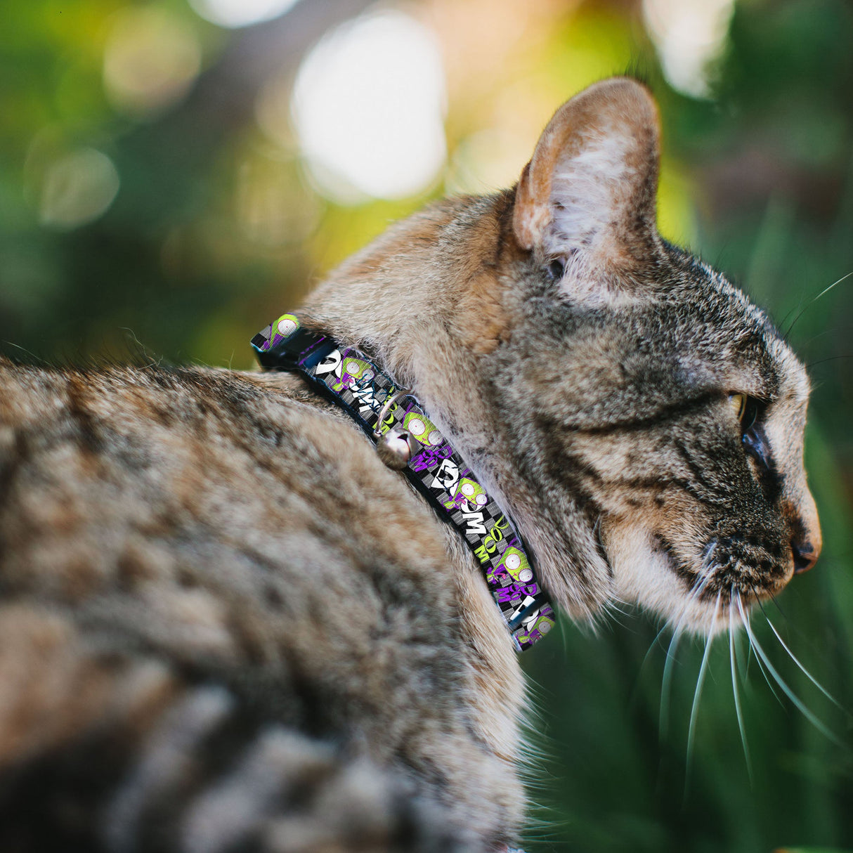 Breakaway Cat Collar with Bell - Invader Zim GIR DOOM Pose Checker Black/Gray