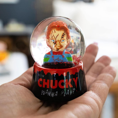 Chucky Wanna Play Snow Globe