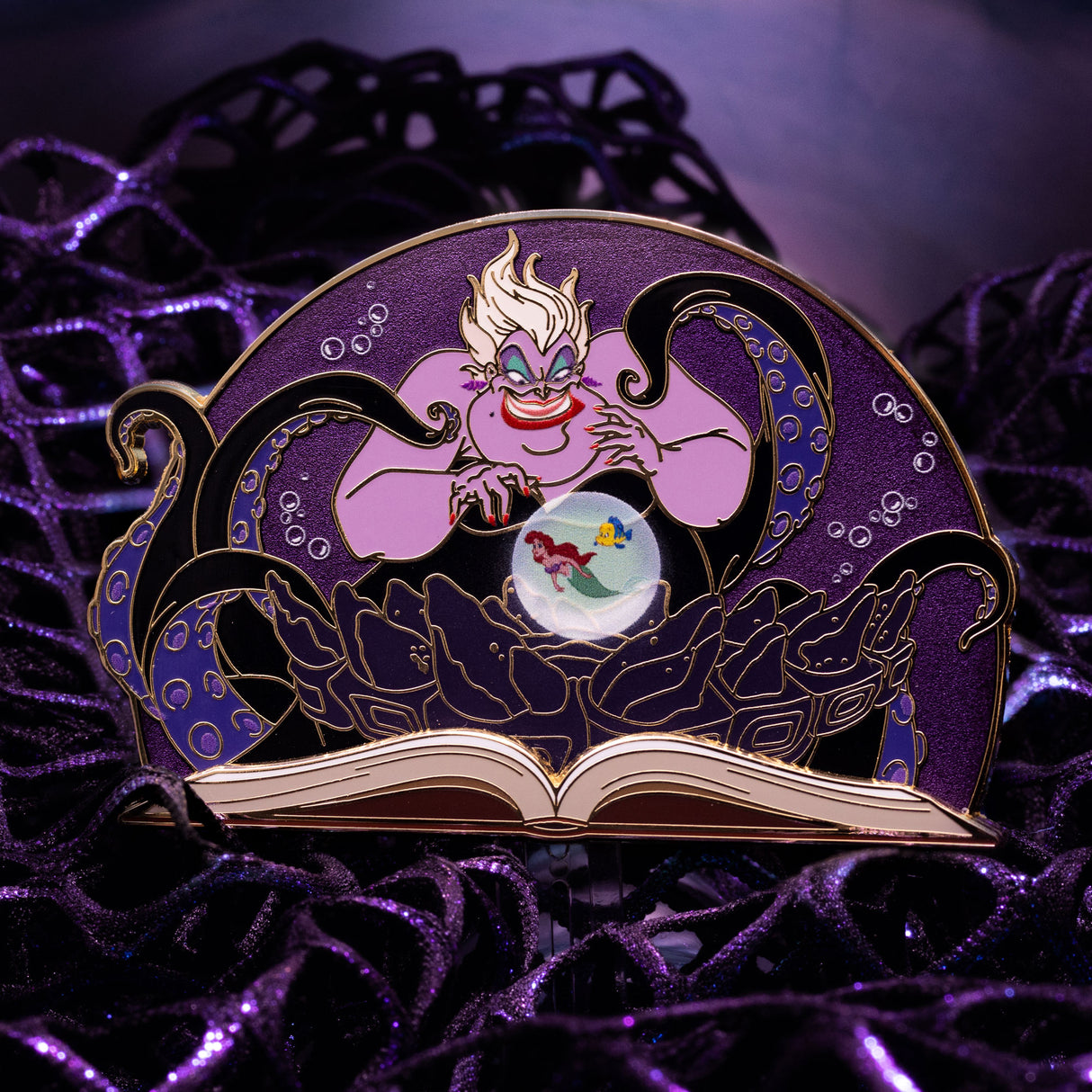 Disney Once Upon a Time Storybook The Little Mermaid Ursula's Lair Pin on Pin Special Edition 300 - PREORDER