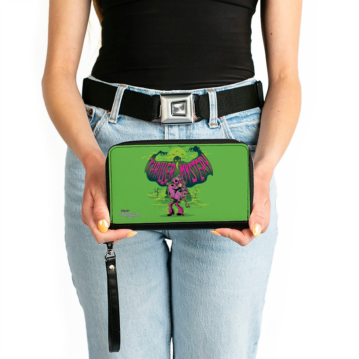 Women's PU Zip Around Wallet Rectangle - Shaggy Carrying Scooby-Doo THRILLER MYSTERY Ghost Greens