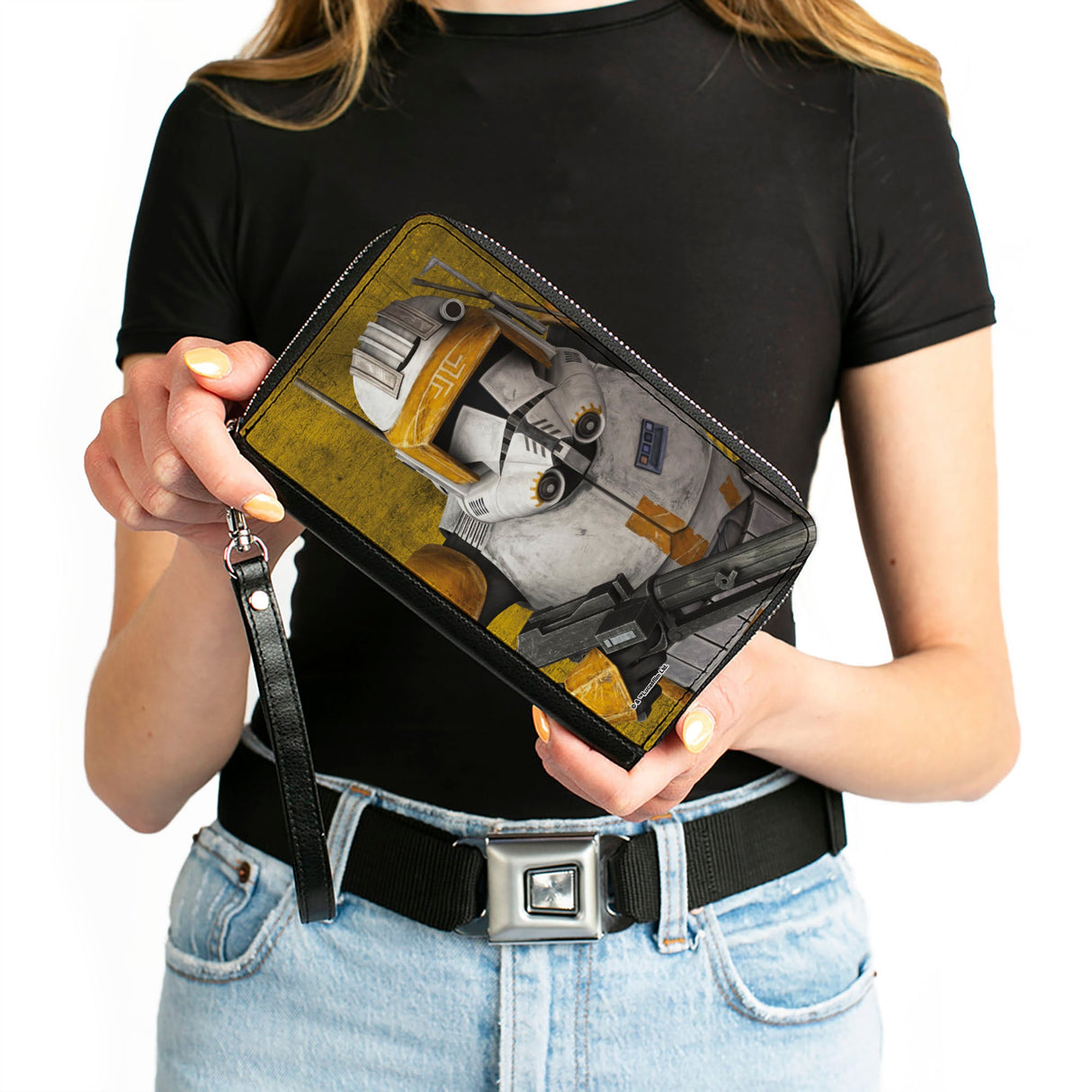 Women's PU Zip Around Wallet Rectangle - Star Wars the Clone Wars the Clone Captain Cody Pose Weathered Yellow