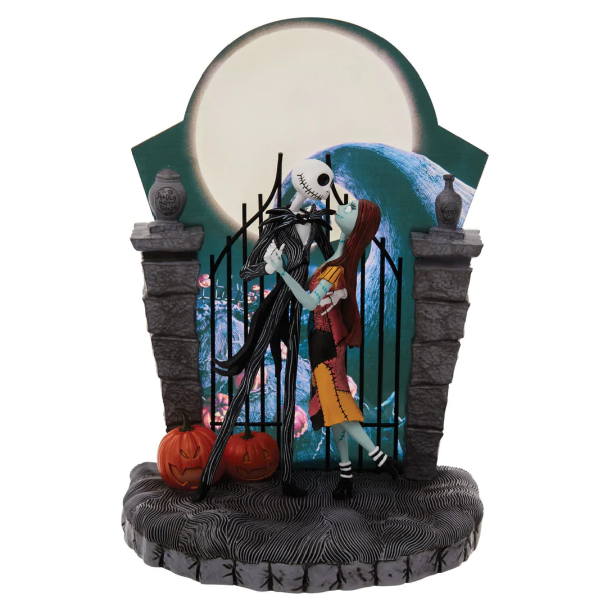 Disney Showcase - The Nightmare Before Christmas Light Up Scene